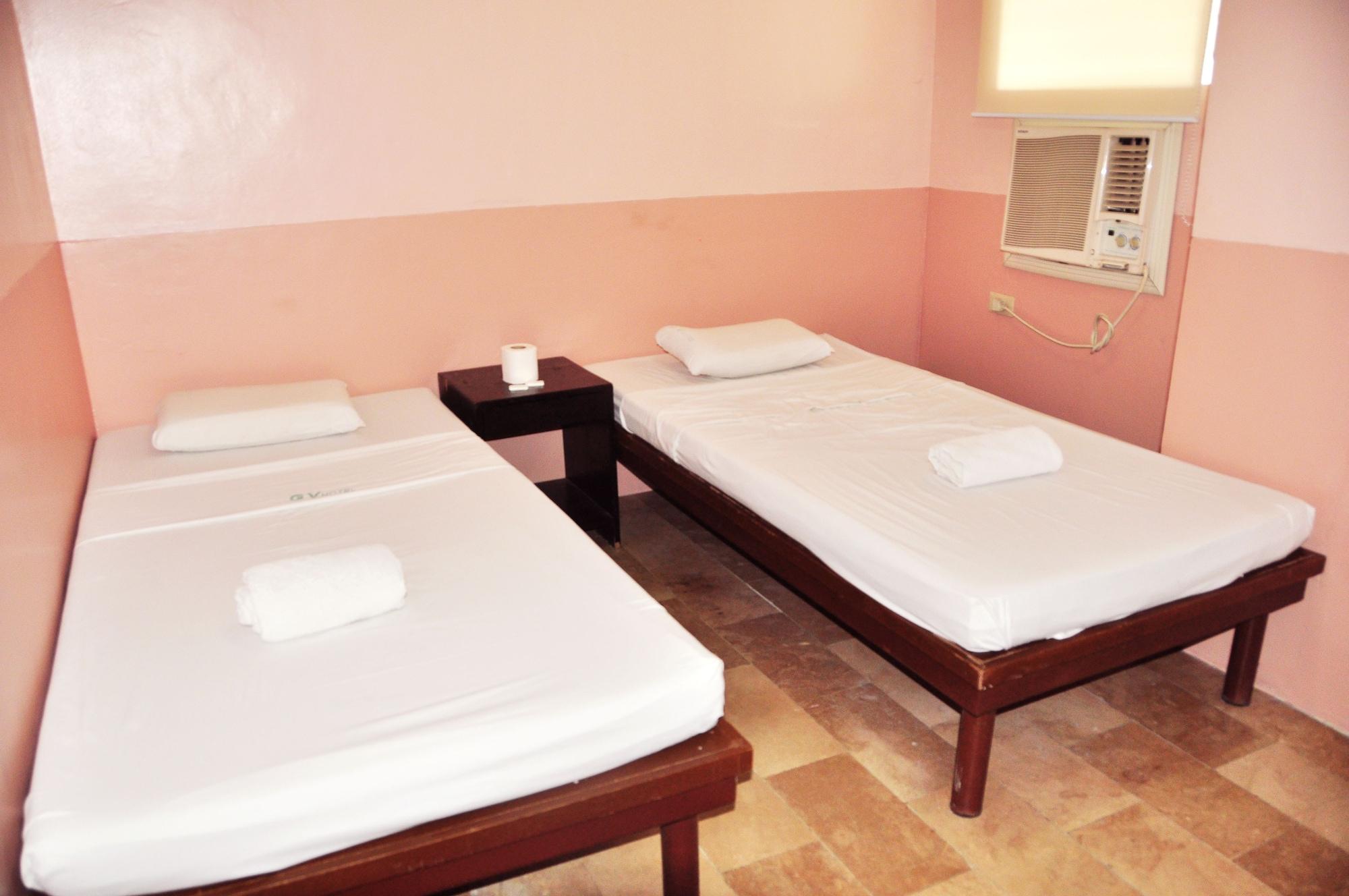 Gv Hotel - Lapu-Lapu City Eksteriør billede