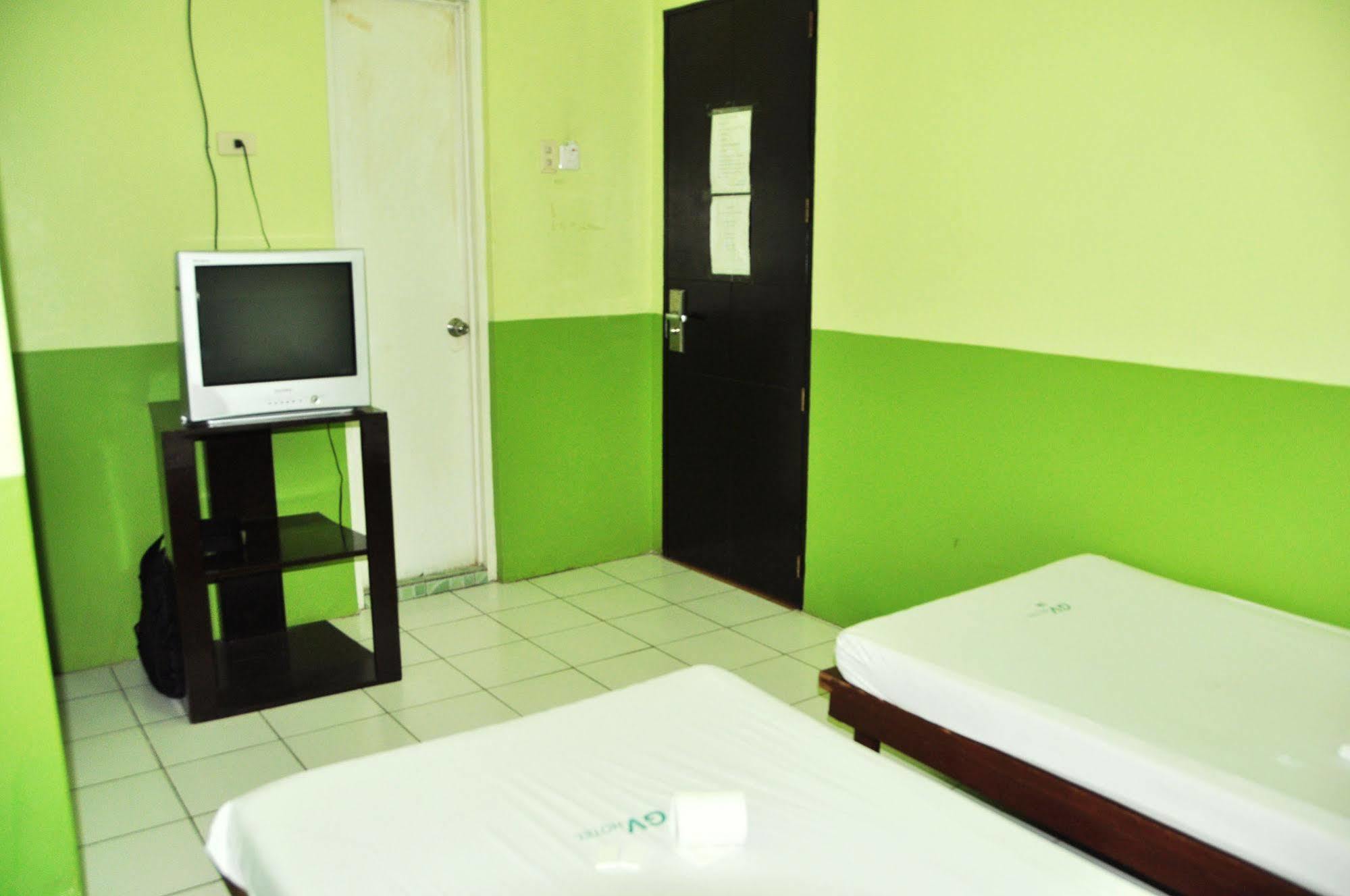 Gv Hotel - Lapu-Lapu City Eksteriør billede