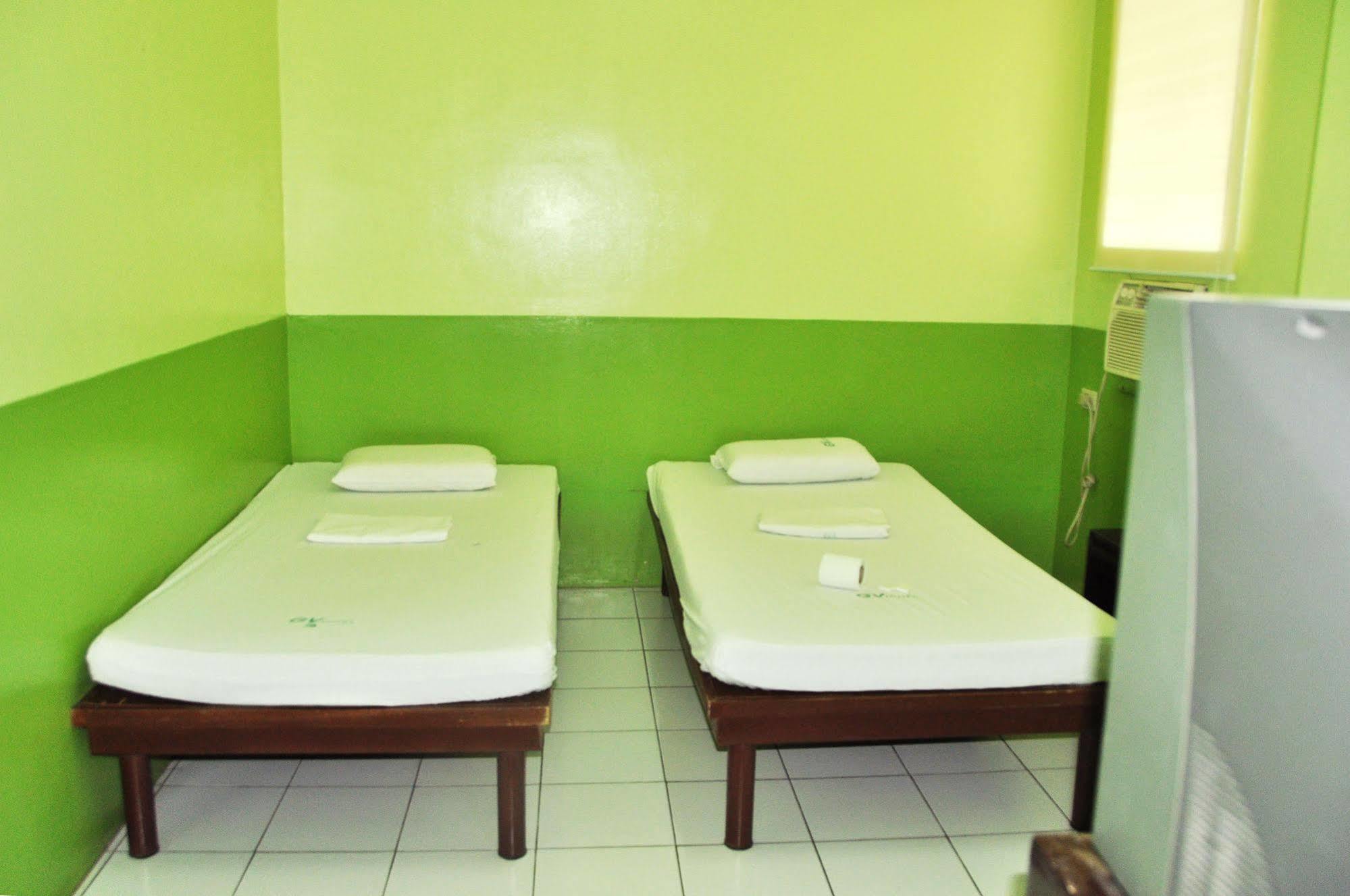 Gv Hotel - Lapu-Lapu City Eksteriør billede